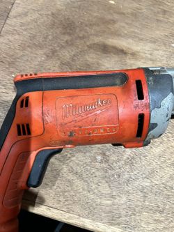 Milwaukee Shears