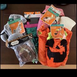 Dog Halloween costumes Brand New