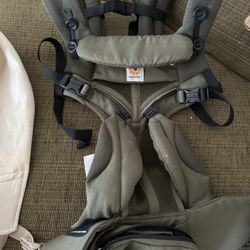 Ergo Baby Carrier