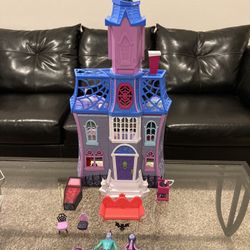  Vampiro Doll House