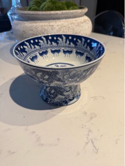 Blue and White porcelain fruit bowl