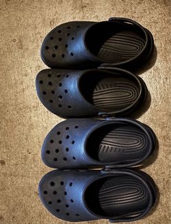 Kids Crocs— size J1