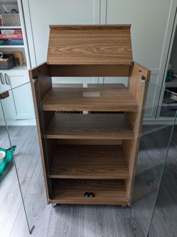 Turntable electronics cabinet and Sansui SP 2000 speakers