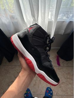 Jordan 11 Bred size 9.5