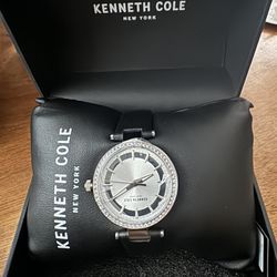 Kenneth Cole Woman Watch