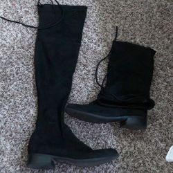 Black Boots