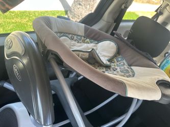 Free graco glider adapter not included