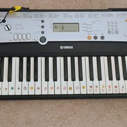 Yamaha Keyboard 