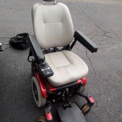 PRIDE JAZZY 600 POWER WHEELCHAIR!
