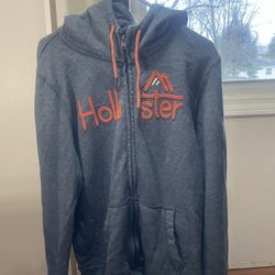 Men’s Hollister Sweater 