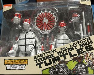 Teenage Mutant Ninja Turtle Special set EASTMAN and LARIADS