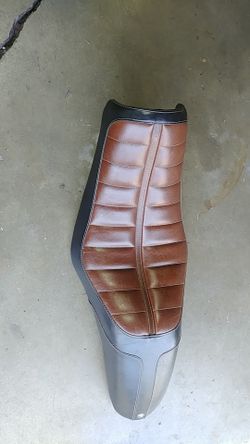 RSD. dyna seat mint condition 2006 up