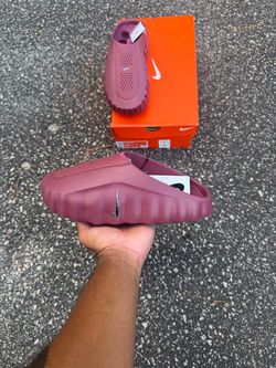 Pink Smoke Nike Mind Slide Women’s 10