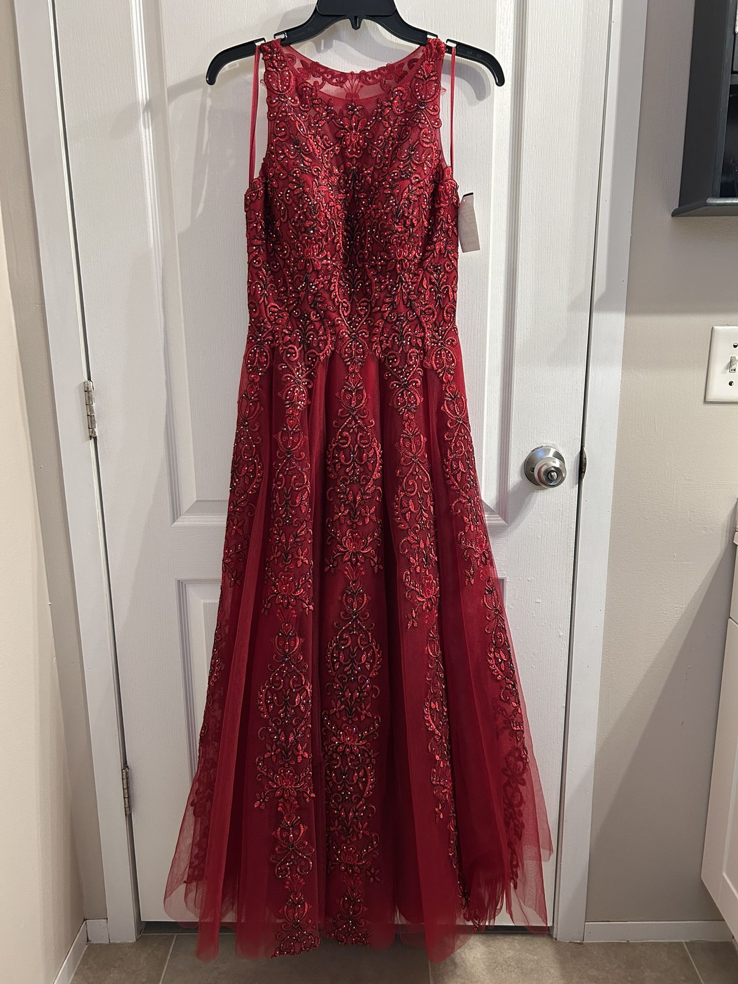 Size 6 Garnet Colored Formal Dress