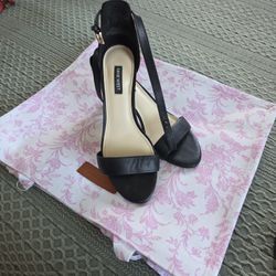 Nine WEST 8W Black Heels