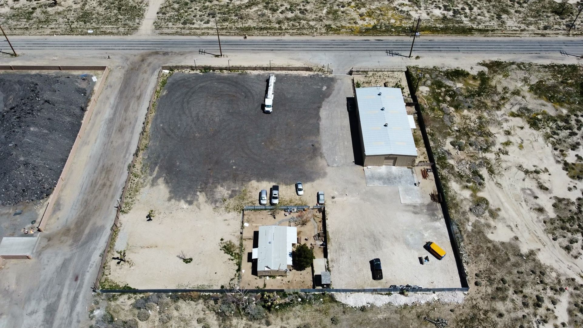 TRUCK AND RV STORAGE for Sale in Lancaster, CA OfferUp