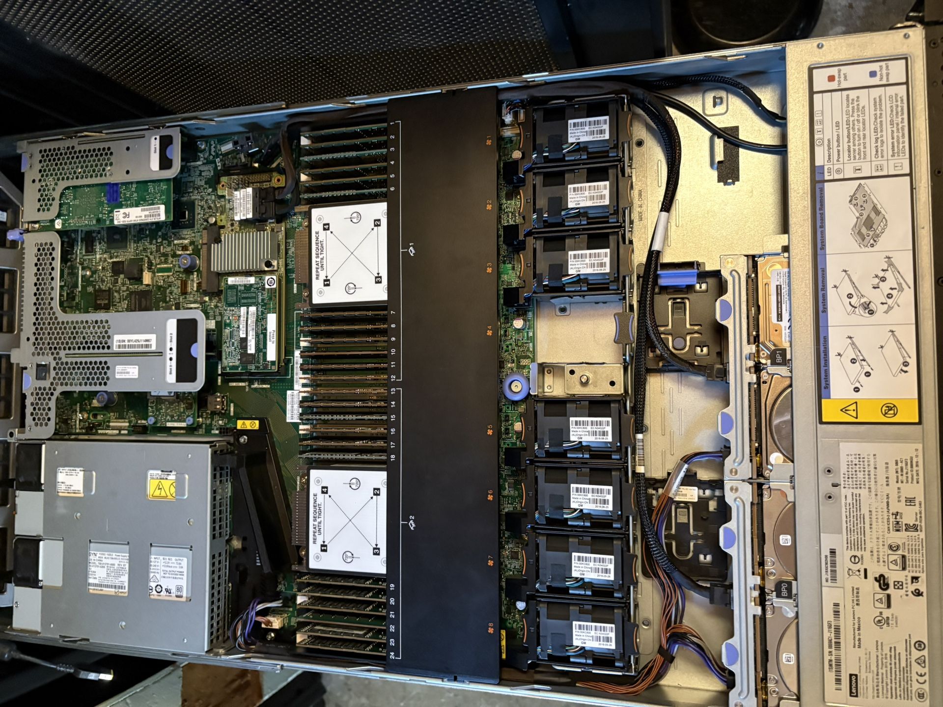 Lenovo x3550m5 Server