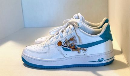 Nike Air Force 1 low youth Size 5.5