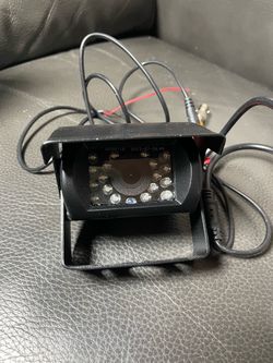 HT00116 Wired Rear View Backup/Reverse Camera w/ Sun Shield IR LEDs RCA