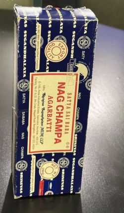 Incense Stick Holder Bundle with Satya Sai Baba Nagchampa 250g Bulk Incense Sticks Nag Champa