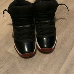 Bread Jordan 11 Size 7