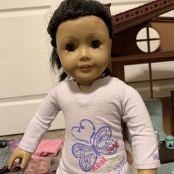 American Girl Doll Set - TONS Of Pieces 