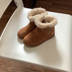 Little Girls Alani Faux Fur Shearling Boots - Cat &Jack Chestnut Brown Size (12) 