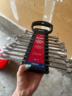 Combination wrench