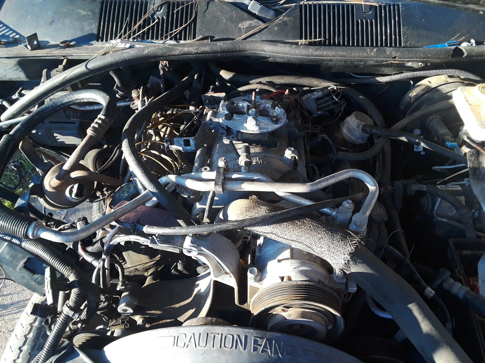 Jeep engine 5.2 L.t for sale