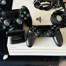 Sony PlayStation. PS4 Pro