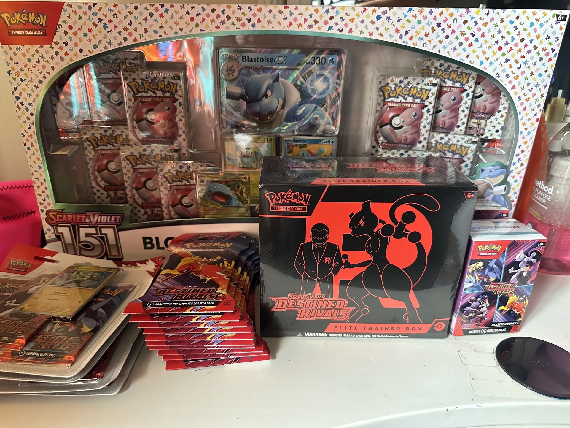 Pokemon Destined Rivals Lot
