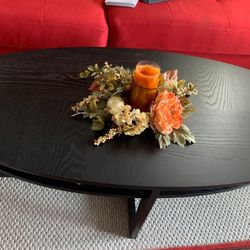 Cocktail table