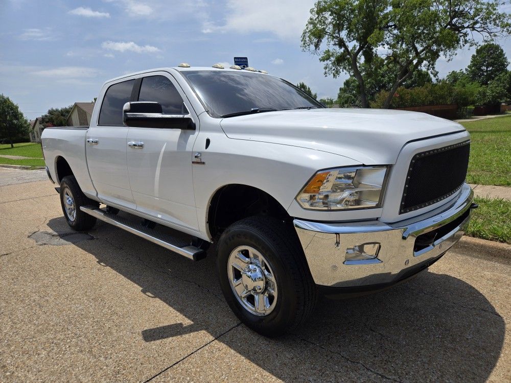2016 Dodge Ram 2500 4x4 Diesel