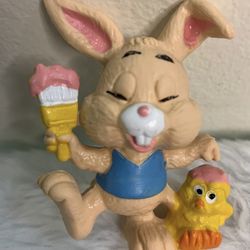 Vintage 1980 W. Berrie collectible Easter Bunny Rabbit with paintbrush and chick PVC Figure in excellent condition