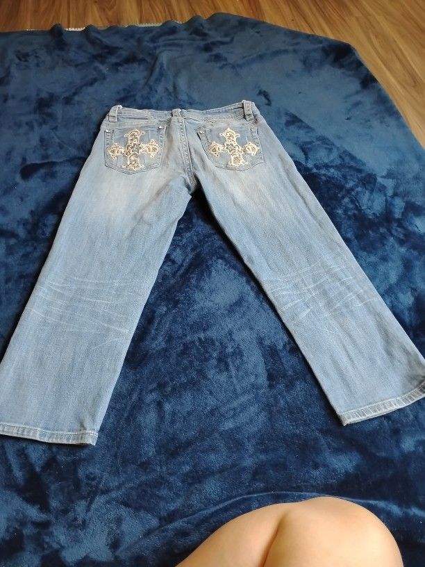 Y2K Capri