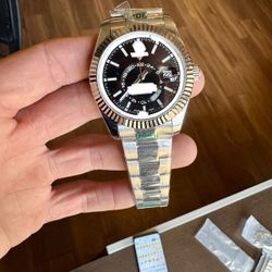 Luxury Wristwear Accessories 