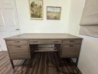 Desk