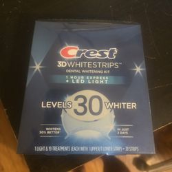 Crest 3D White Strips Led Light 30 Day Supply. 