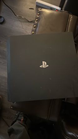 PS4 with wired controller included