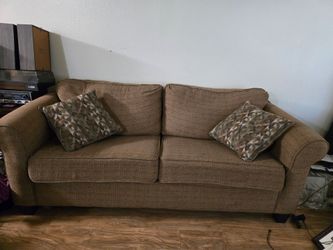 Couch bed / Pull out couch