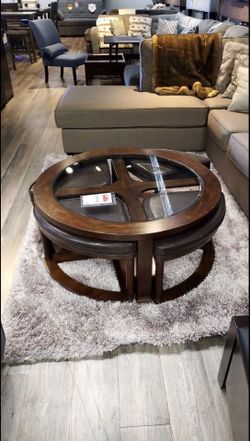 Coffee table with 4 stools