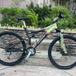 Specialized Myka FSR Comp Bike