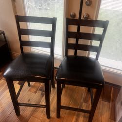 Two Chairs (Free)