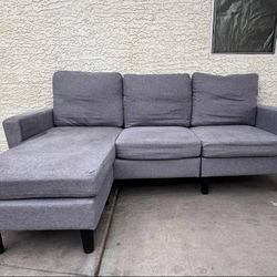 Gray Sectional with Reversible Chaise(WILL DELIVER)