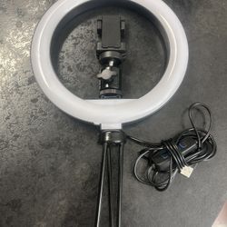Portable LED selfie ring light kit 