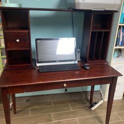 Desk With Removable hutch