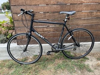 Giant fcr hybrid discount bike