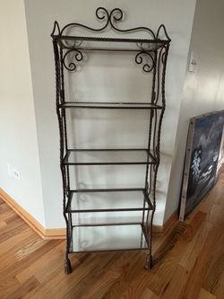 Glass shelving unit