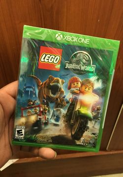 LEGO Jurassic world Xbox one game