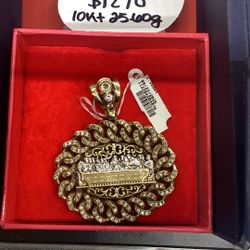 Religious Passover Pendant 